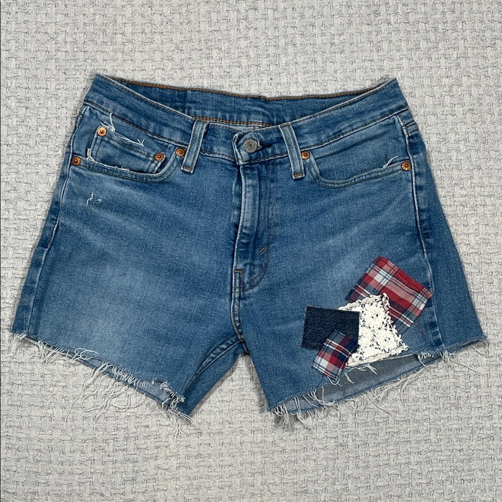 Levis 511 Slim Fit Cut Off Denim Jean Shorts Distressed Patchwork Cherry Size 28